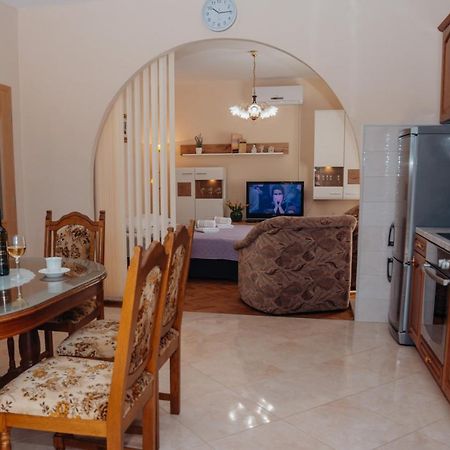 Apartman Neli 维尔 外观 照片