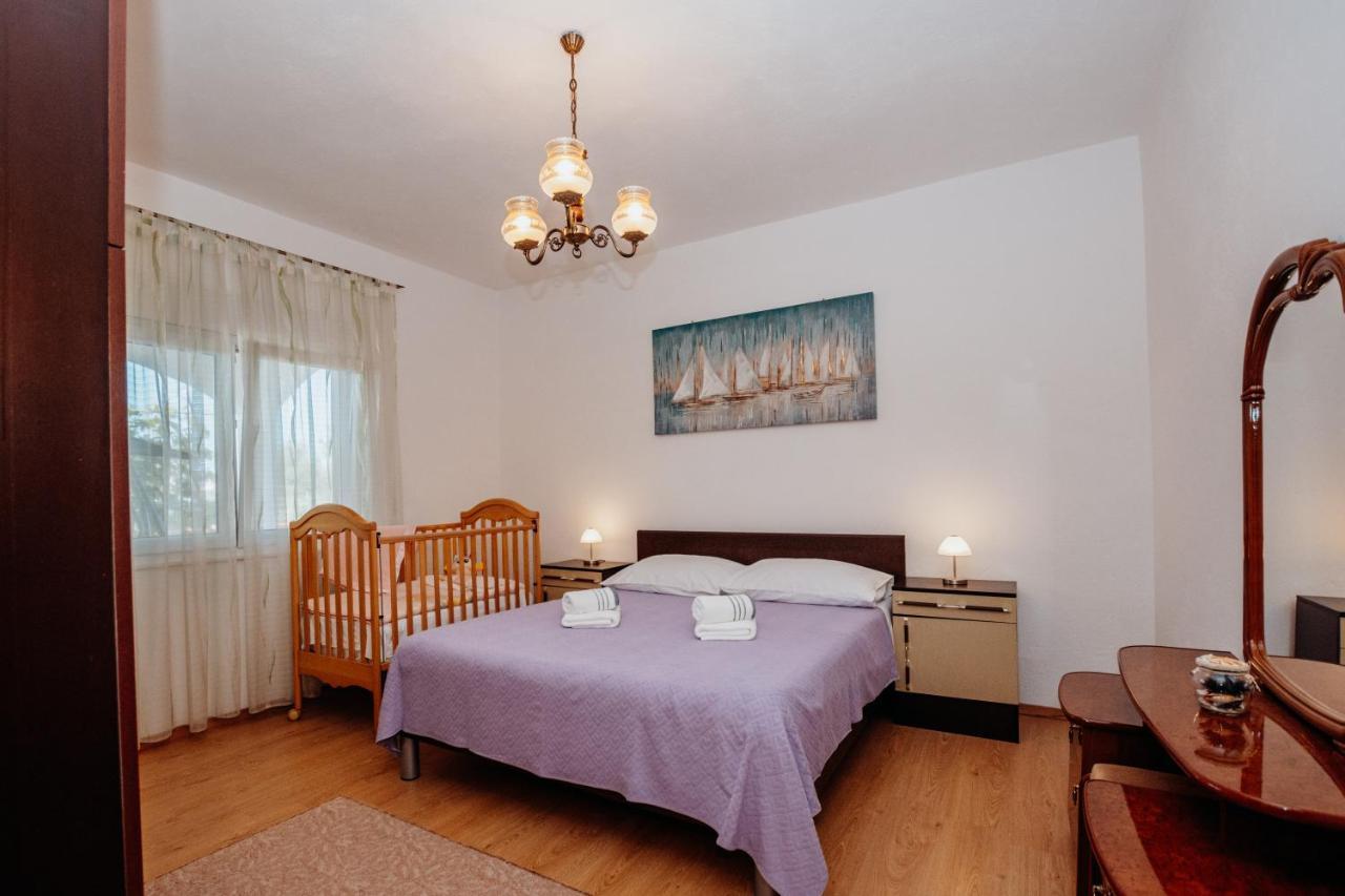 Apartman Neli 维尔 外观 照片