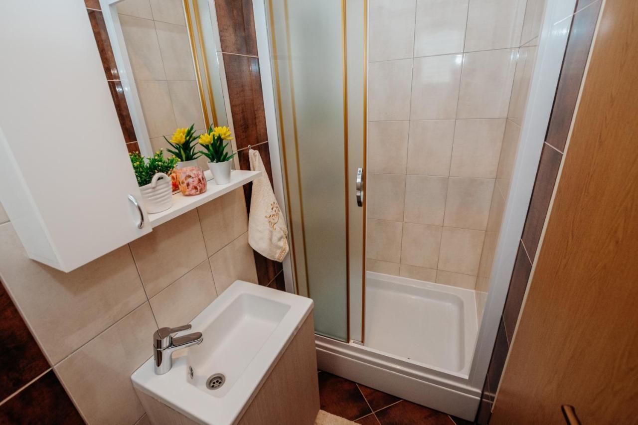 Apartman Neli 维尔 外观 照片